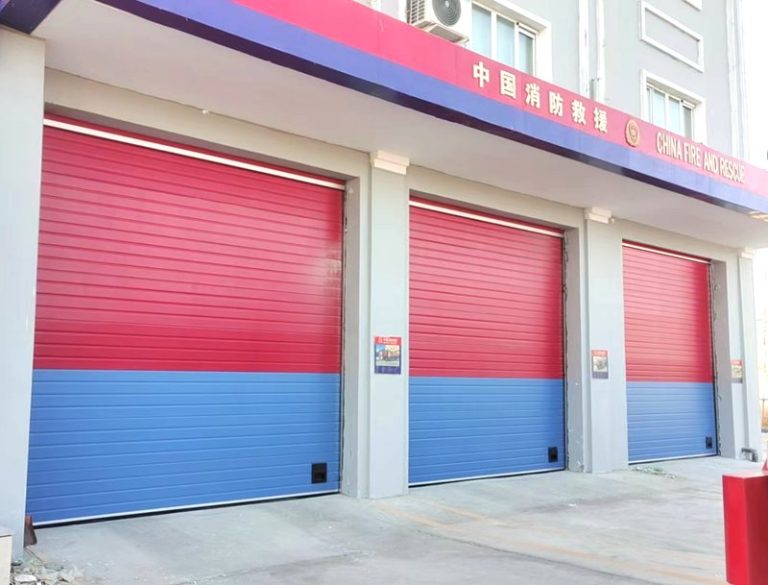 常州消防大队车库专用红色滑升门技术说明缩略图 常州消防大队车库专用红色滑升门技术说明缩略图