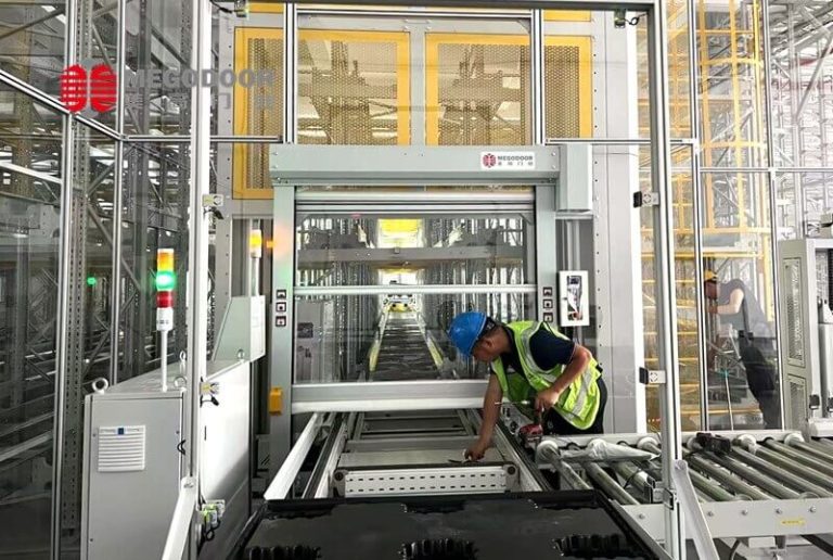 常州防坠落卷帘门厂家｜美高门业PVC卷帘门联动货梯安全保护方案缩略图