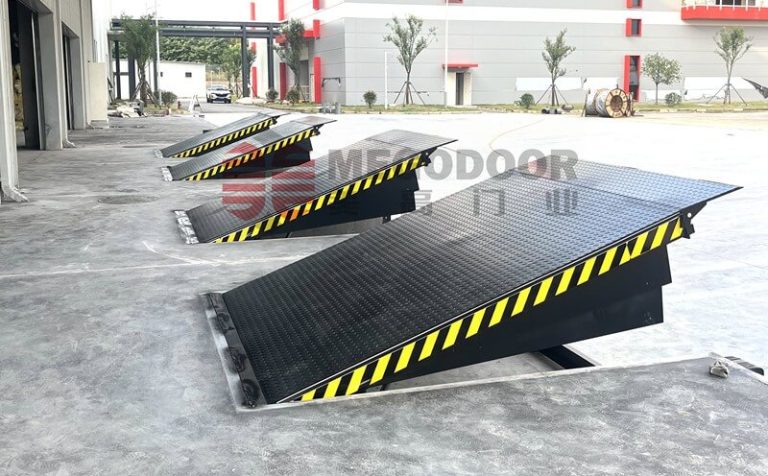 常州固定式装卸平台:搭建仓库与运输车辆之间的高效桥梁缩略图 常州固定式装卸平台:搭建仓库与运输车辆之间的高效桥梁缩略图