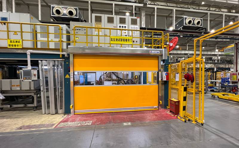 常州防坠落卷帘门厂家｜美高门业PVC卷帘门联动货梯安全保护方案插图1