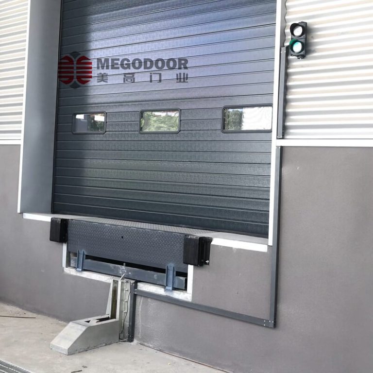 常州装卸货月台为什么要安装货车限动器？缩略图