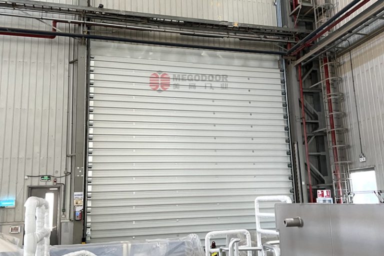 常州抗风提升门为什么越来越受欢迎?工厂电动门选型指南缩略图 常州抗风提升门为什么越来越受欢迎?工厂电动门选型指南缩略图